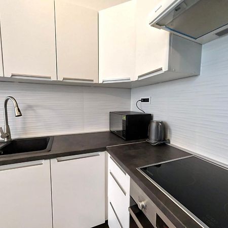 Fantabulous Downtown Abode W King Bed, 65" Tv, Washer And Tumble Dryer Zagreb Luaran gambar